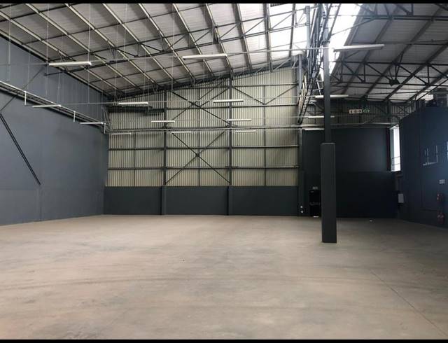 INDUSTRIAL PROPERTY TO RENT IN LOUWLARDIA